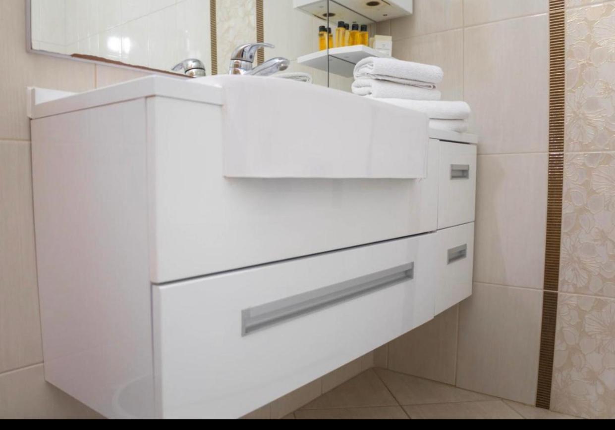 Apartmani I Sobe Centar Bugojno Buitenkant foto